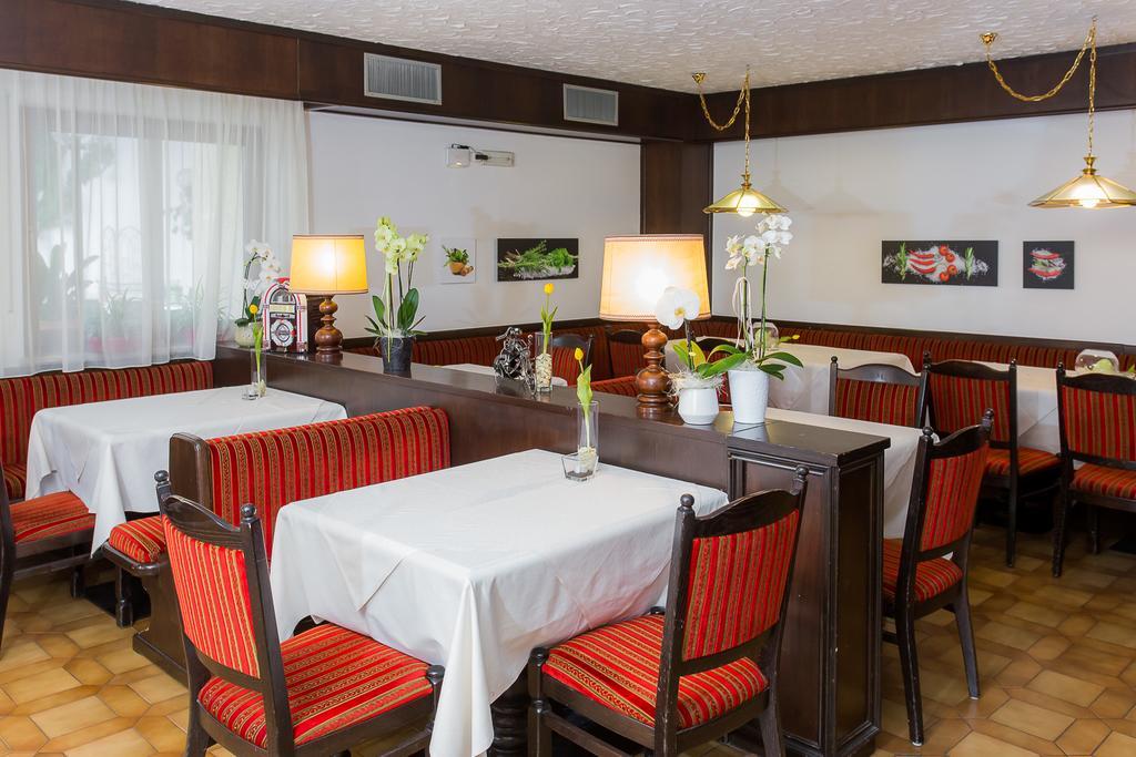 Hotel Alexandres 아피아노 술라 스트라다 델 비노 외부 사진